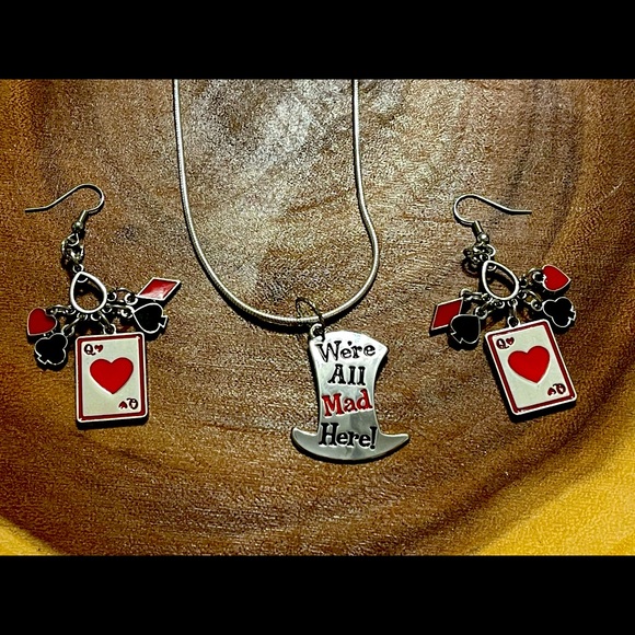Jewelry - Alice in wonderland set